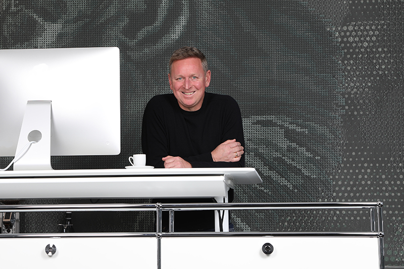 Jens Schiller 23 ab 0437 WEB